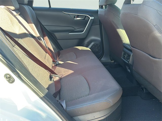 Used 2024 Toyota RAV4 SE w/ Convenience Package image 13