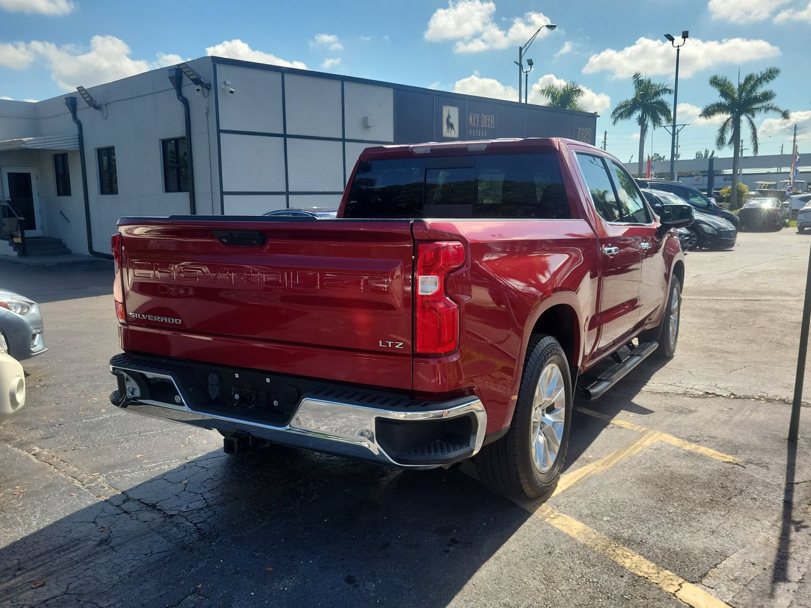 Used 2020 Chevrolet Silverado 1500 LTZ w/ LTZ Plus Package RWD image 4