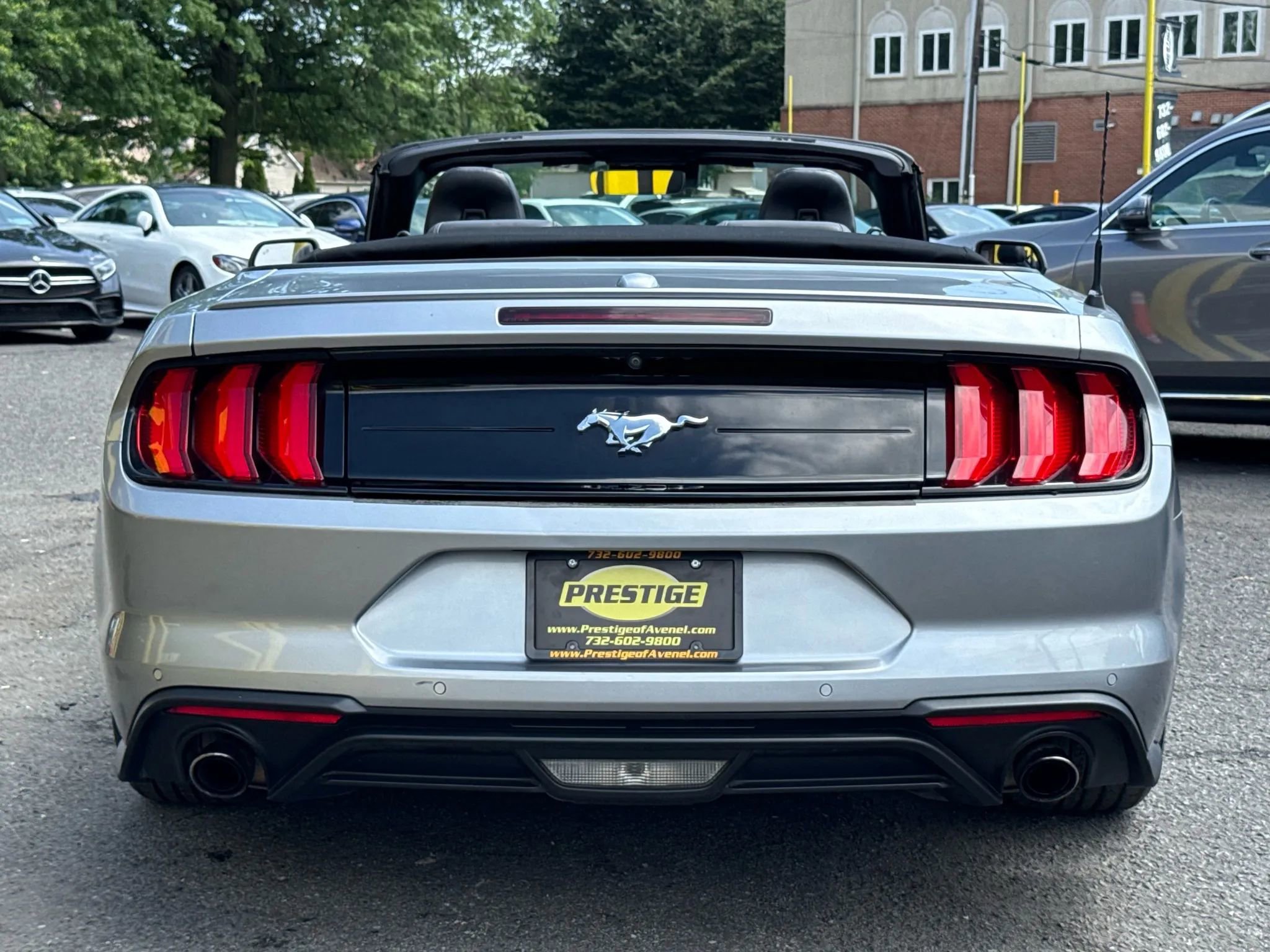 Used 2022 Ford Mustang Premium image 5