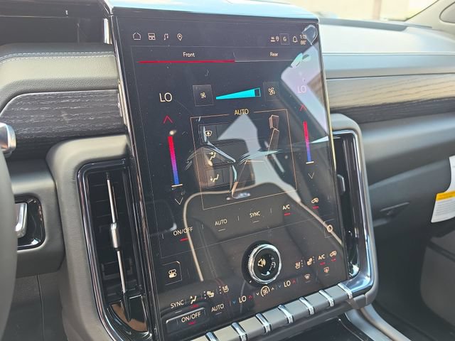 New 2026 GMC Yukon AT4 Ultimate AWD/4WD image 26