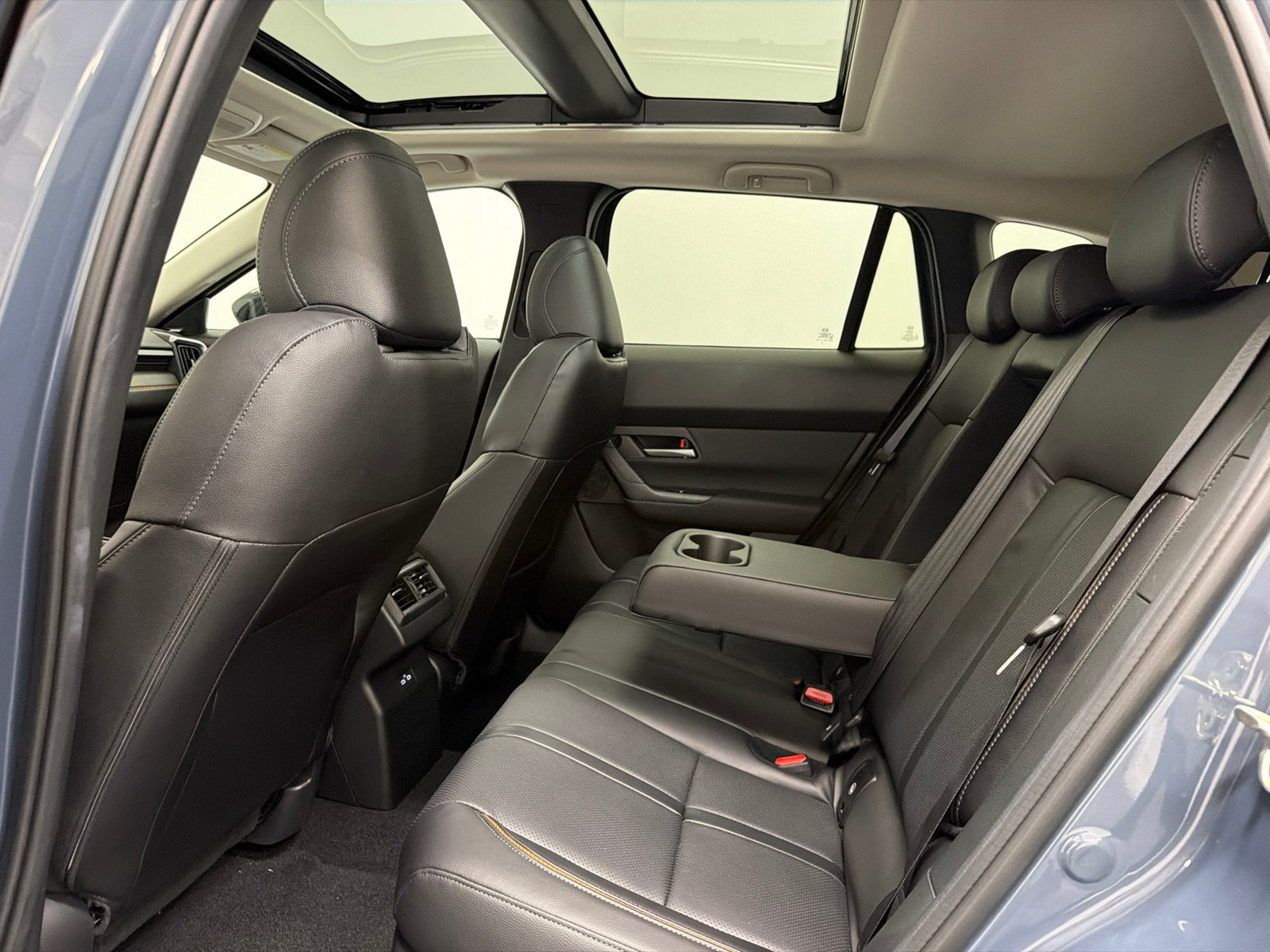 New 2026 MAZDA CX-50 AWD 2.5 Hybrid w/ Cargo Package image 18