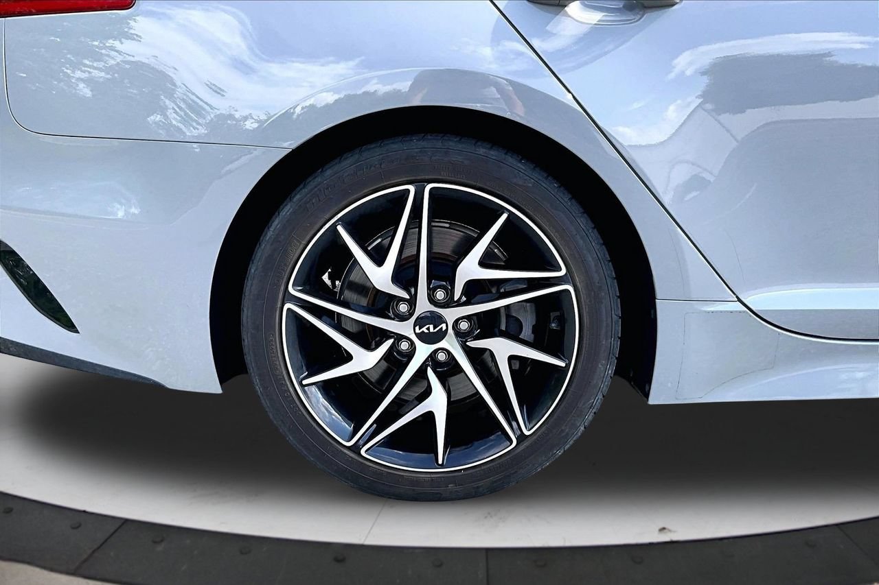 Used 2022 Kia Stinger GT-Line w/ Sun & Sound Package AWD/4WD image 36