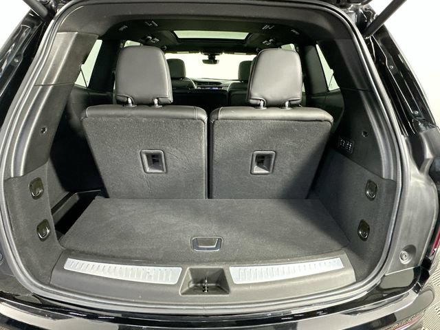 Used 2024 Cadillac XT6 Sport w/ Technology Package AWD/4WD image 35