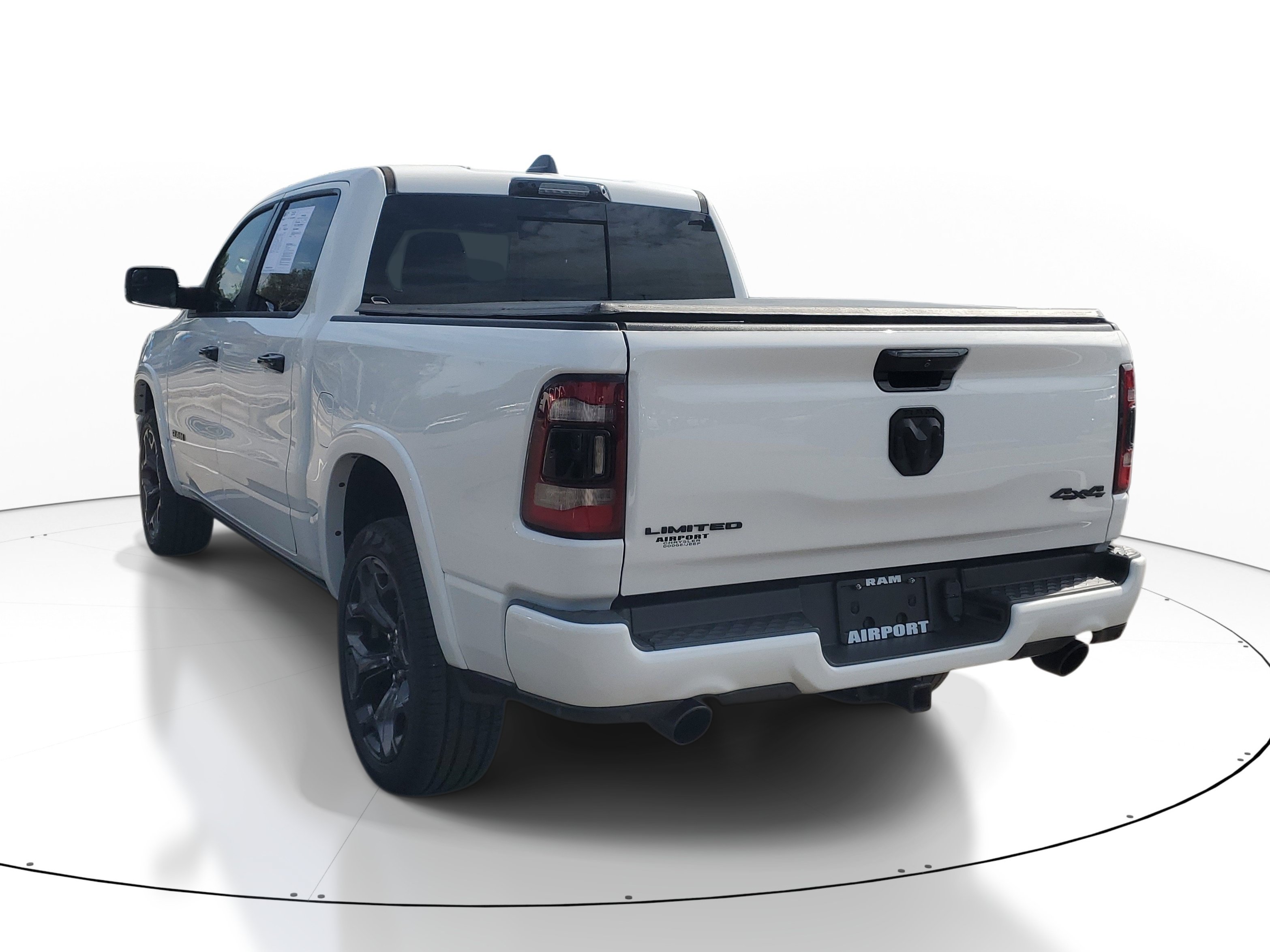 Used 2023 RAM 1500 Limited AWD/4WD image 5
