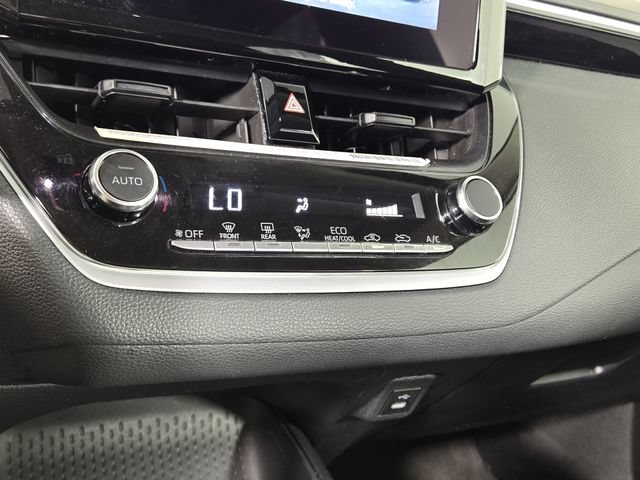 Used 2024 Toyota Corolla LE FWD image 19