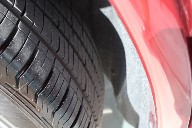 Used 2024 Dodge Durango GT RWD image 48