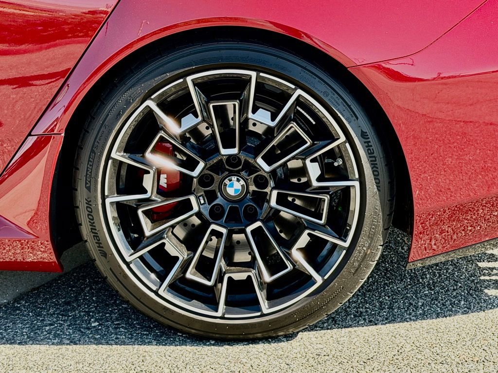 Used 2026 BMW M5 w/ Carbon Package image 15