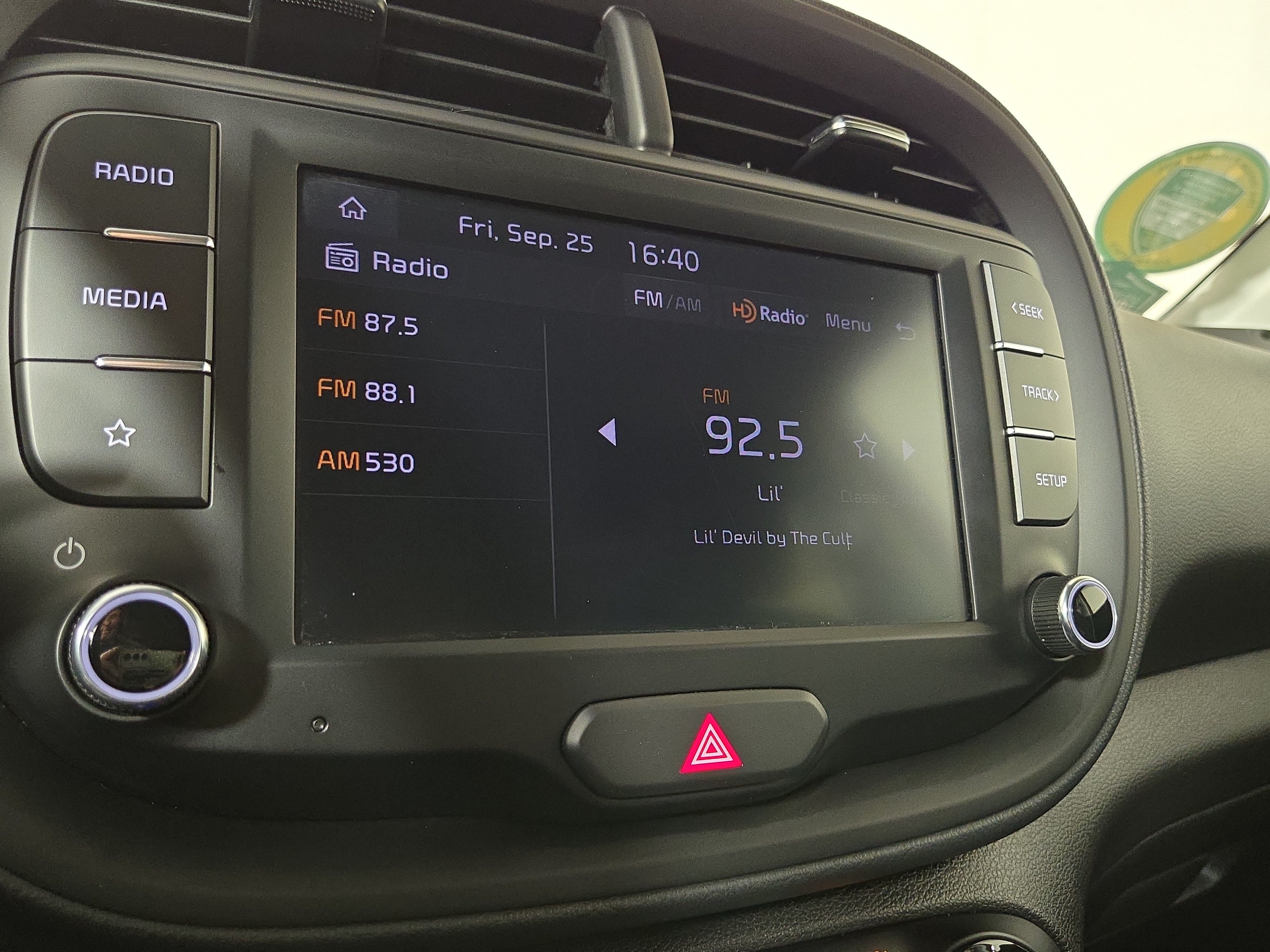 Used 2024 Kia Soul LX w/ LX Technology Package FWD image 20