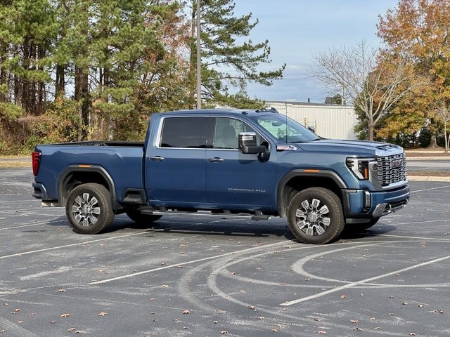 Used 2025 GMC Sierra 2500 Denali w/ Denali Reserve Package image 10