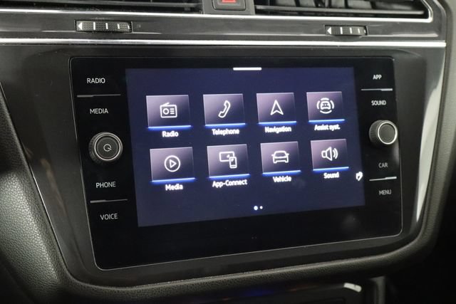 Used 2023 Volkswagen Tiguan SE FWD image 28