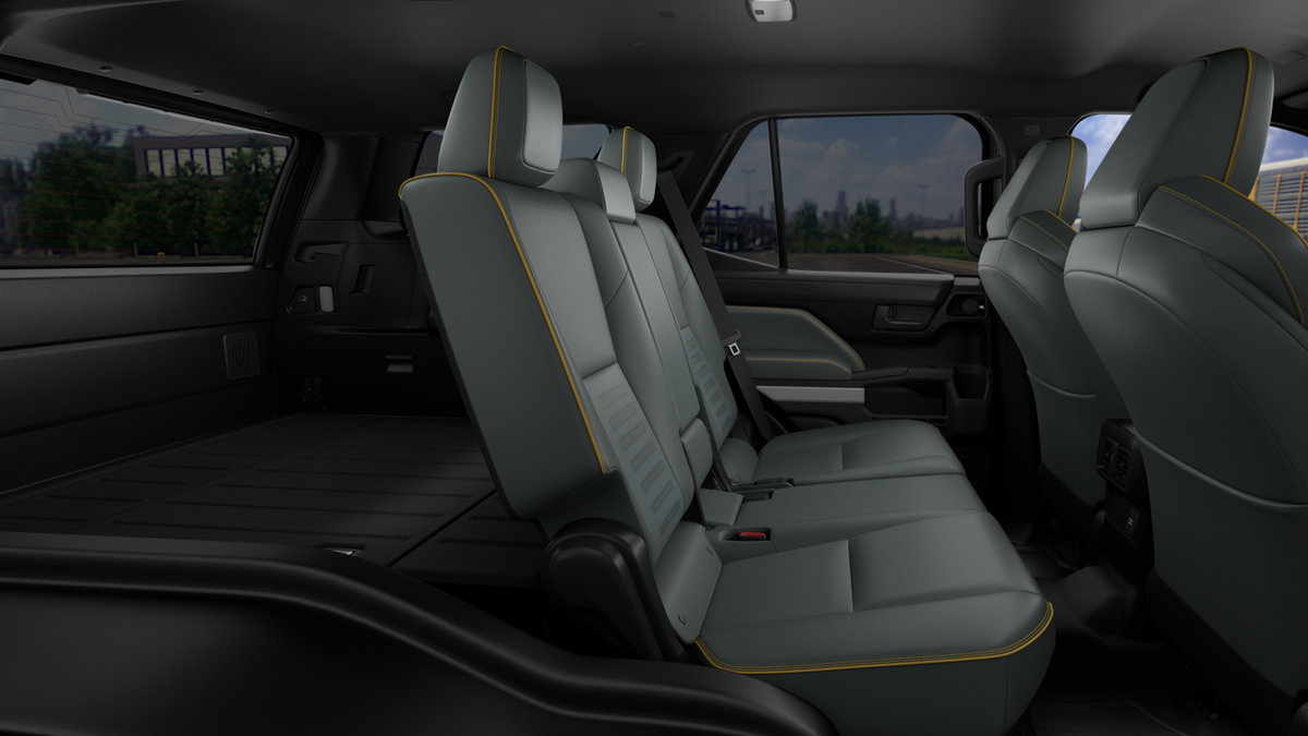 New 2026 Toyota 4Runner Trailhunter AWD/4WD image 2