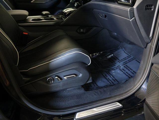 Certified 2023 Acura MDX SH-AWD w/ Advance Package image 37