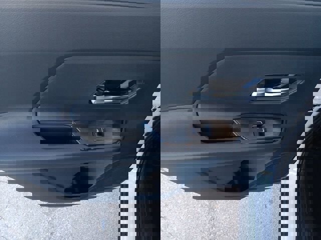 New 2026 Nissan Kicks SR image 28