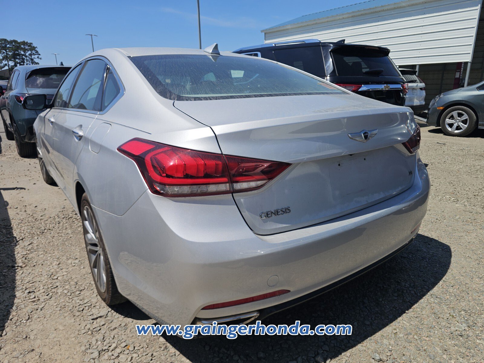 Used 2016 Hyundai Genesis 3.8 image 7