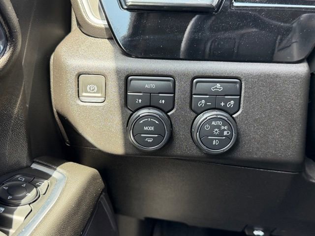 Used 2024 Chevrolet Silverado 1500 RST AWD/4WD image 36
