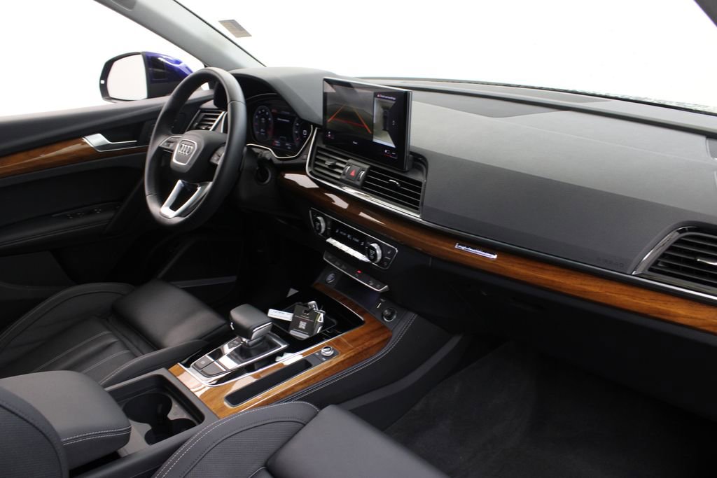 Used 2023 Audi Q5 2.0T Premium Plus w/ Premium Plus Package AWD/4WD image 26