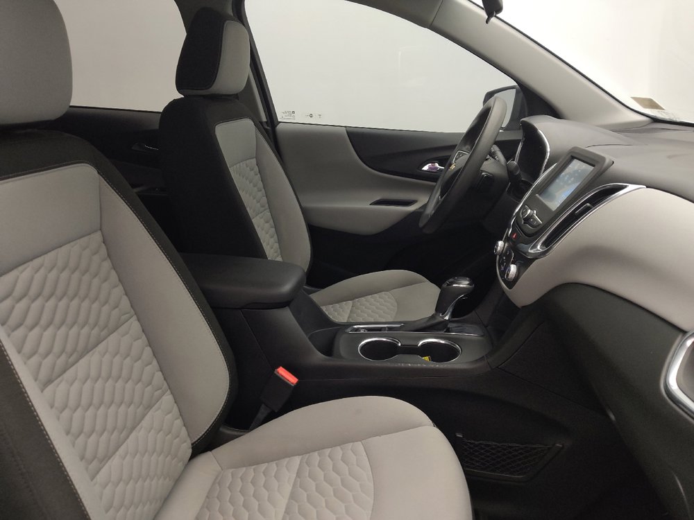 Used 2018 Chevrolet Equinox LS image 21