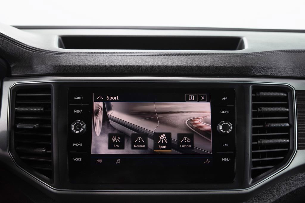Used 2019 Volkswagen Atlas SE w/ Towing Package AWD/4WD image 33