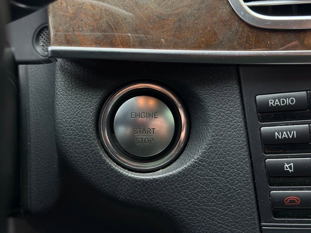 Used 2015 Mercedes-Benz E 350 4MATIC Wagon image 26