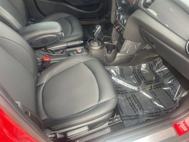 Used 2022 MINI Cooper 4-Door Hardtop image 23
