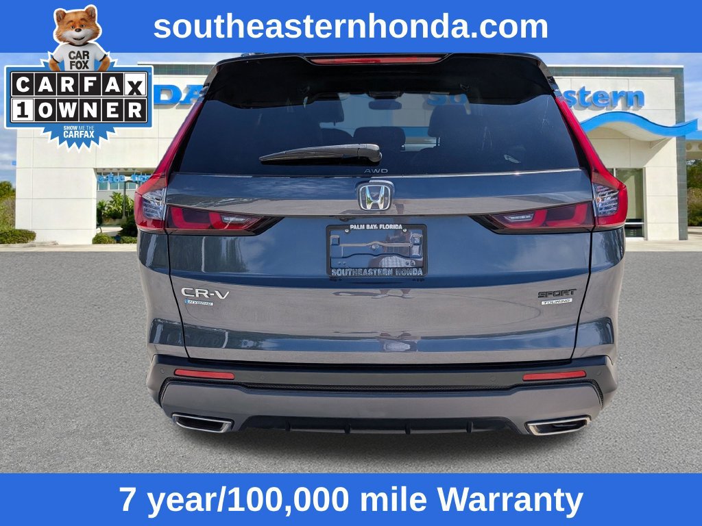 Used 2024 Honda CR-V Sport Touring image 4