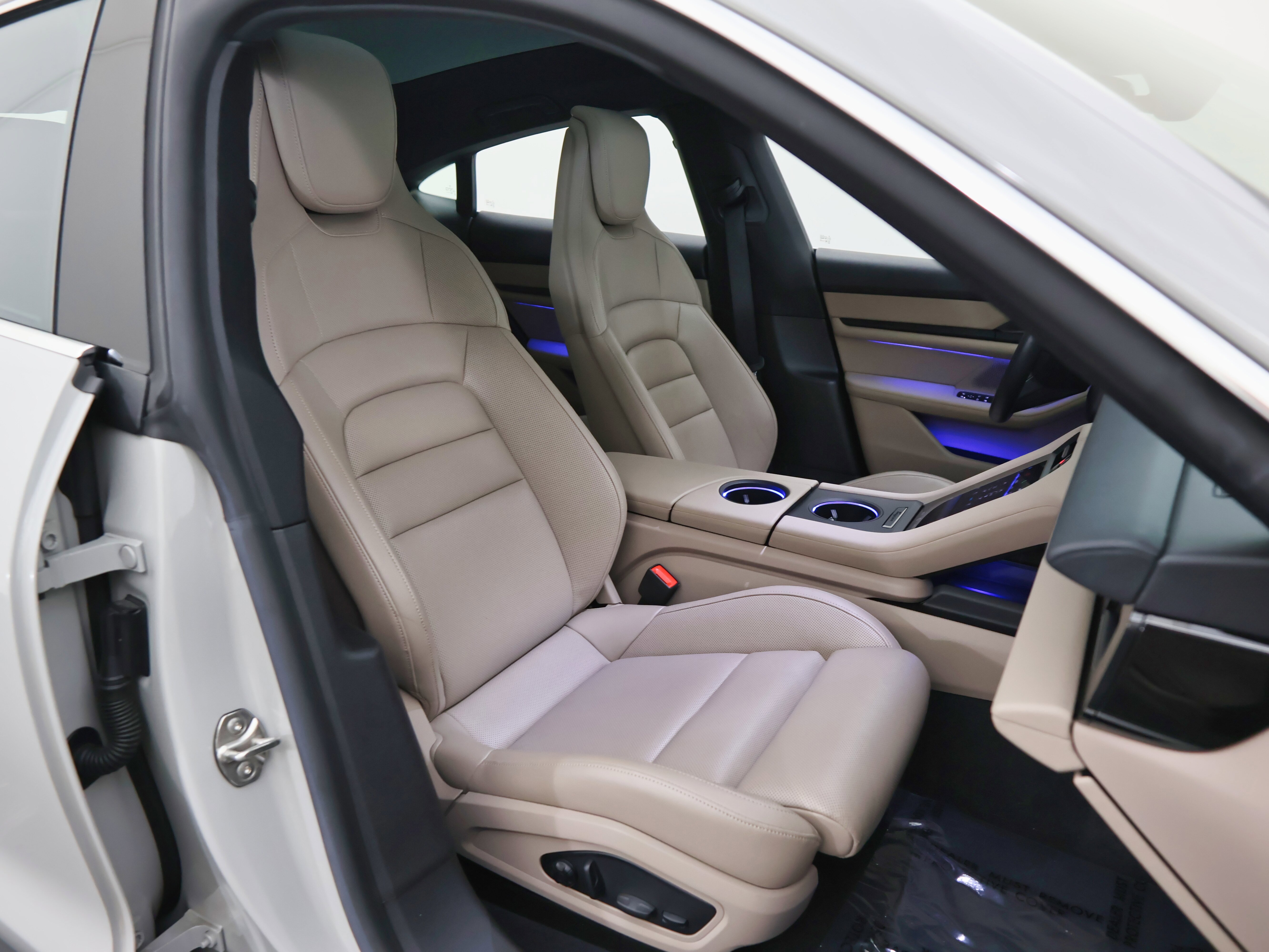 Used 2022 Porsche Taycan 4S image 48