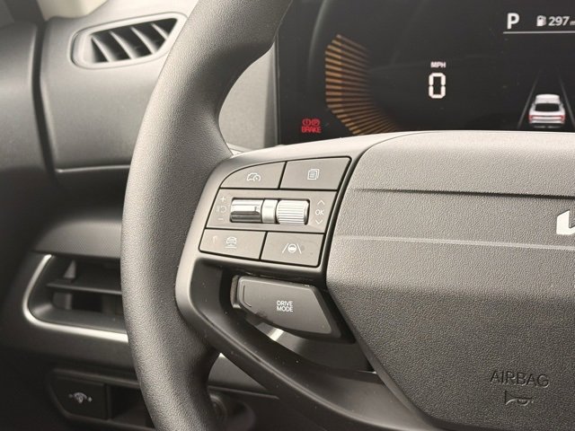Used 2025 Kia K4 LXS image 22