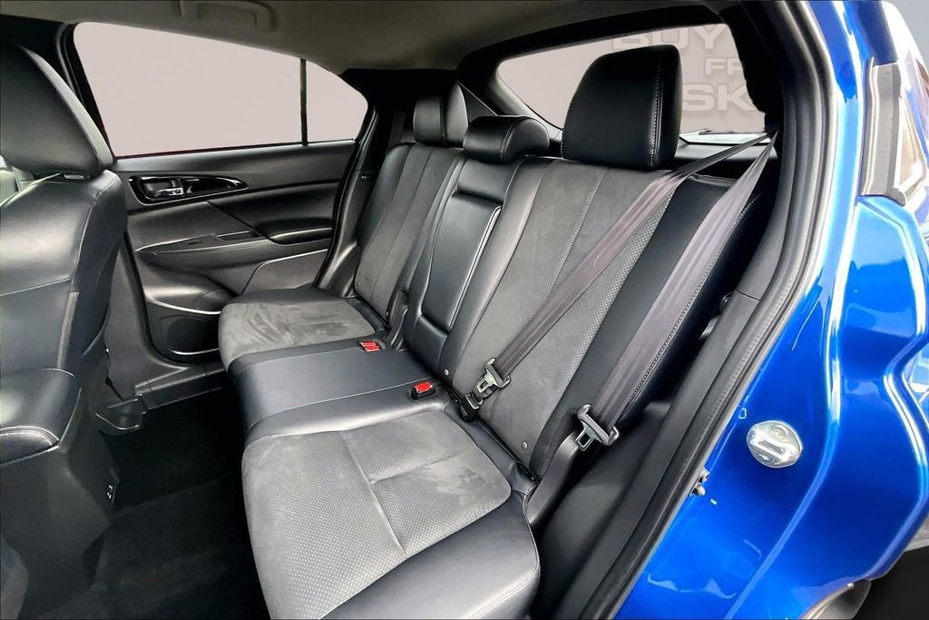 Used 2025 Mitsubishi Eclipse Cross SE image 25