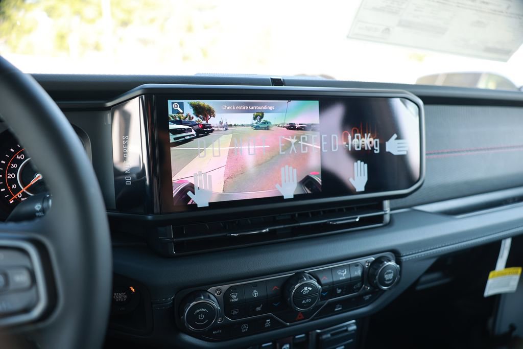 New 2026 Jeep Gladiator Rubicon AWD/4WD image 23