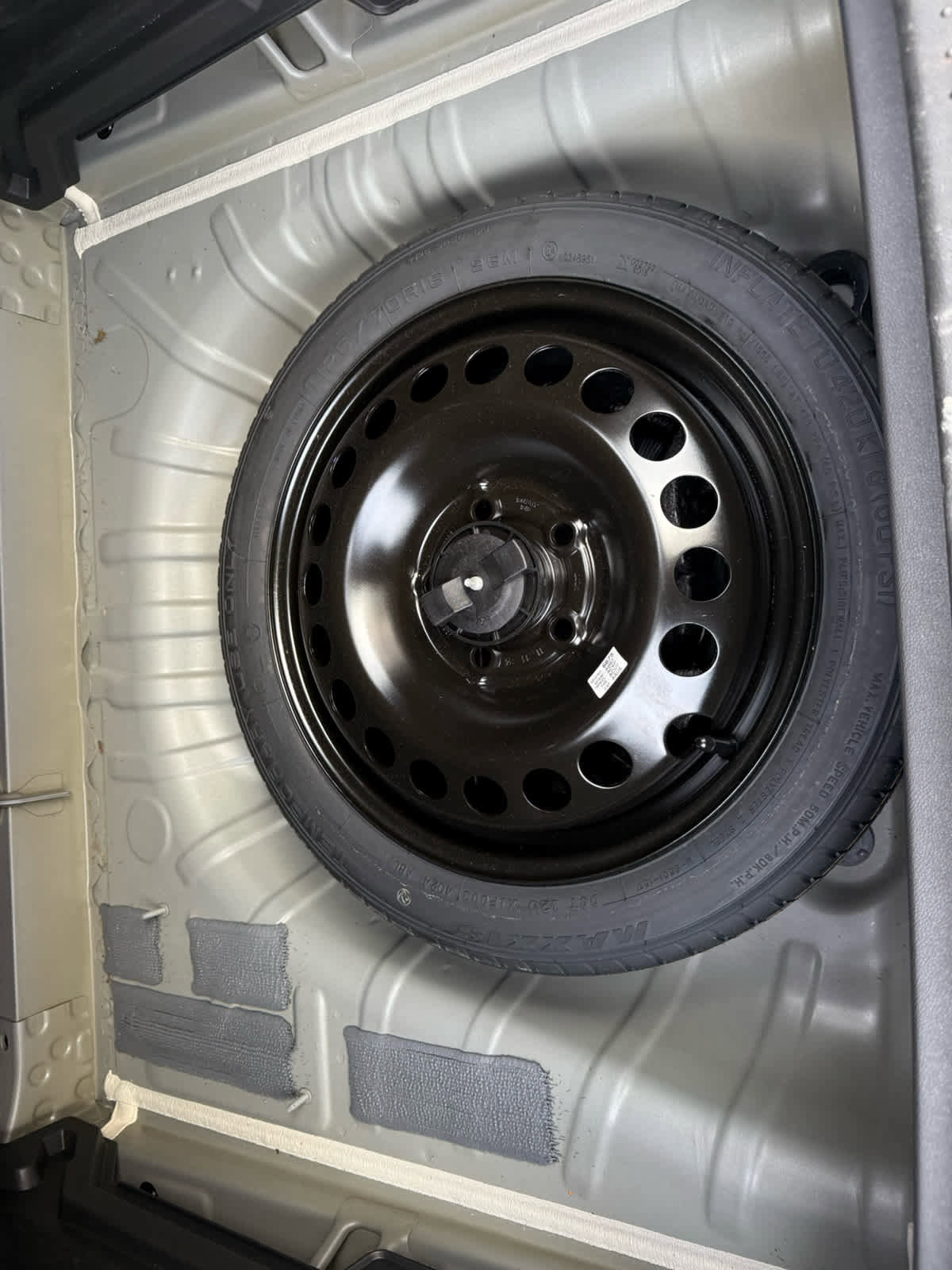 Used 2025 Chevrolet Trax LT image 17