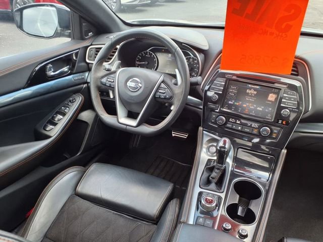 Used 2022 Nissan Maxima SR w/ Sport Mat Group image 12