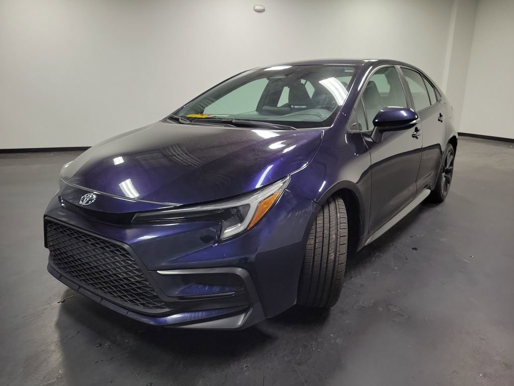Used 2023 Toyota Corolla SE image 4