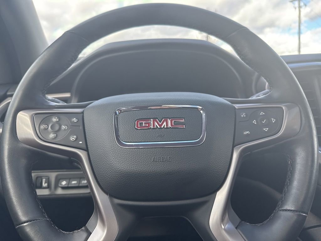 Used 2023 GMC Acadia AT4 w/ Technology Package image 21
