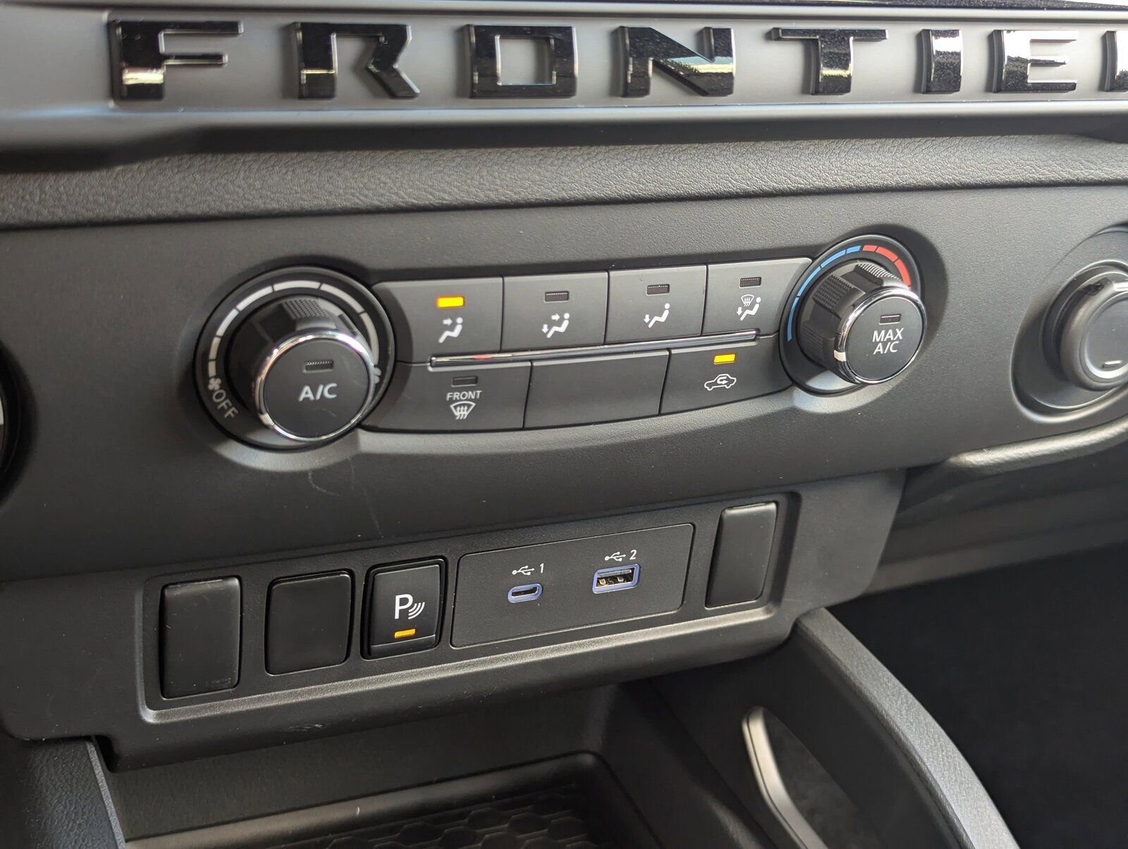 New 2026 Nissan Frontier SV w/ Tow Package AWD/4WD image 17