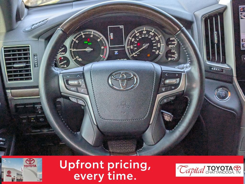 Used 2021 Toyota Land Cruiser image 13