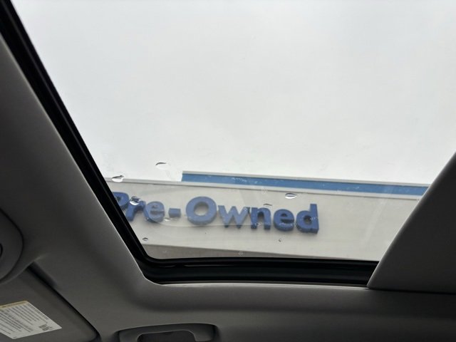 Used 2019 Chevrolet Equinox Premier image 21