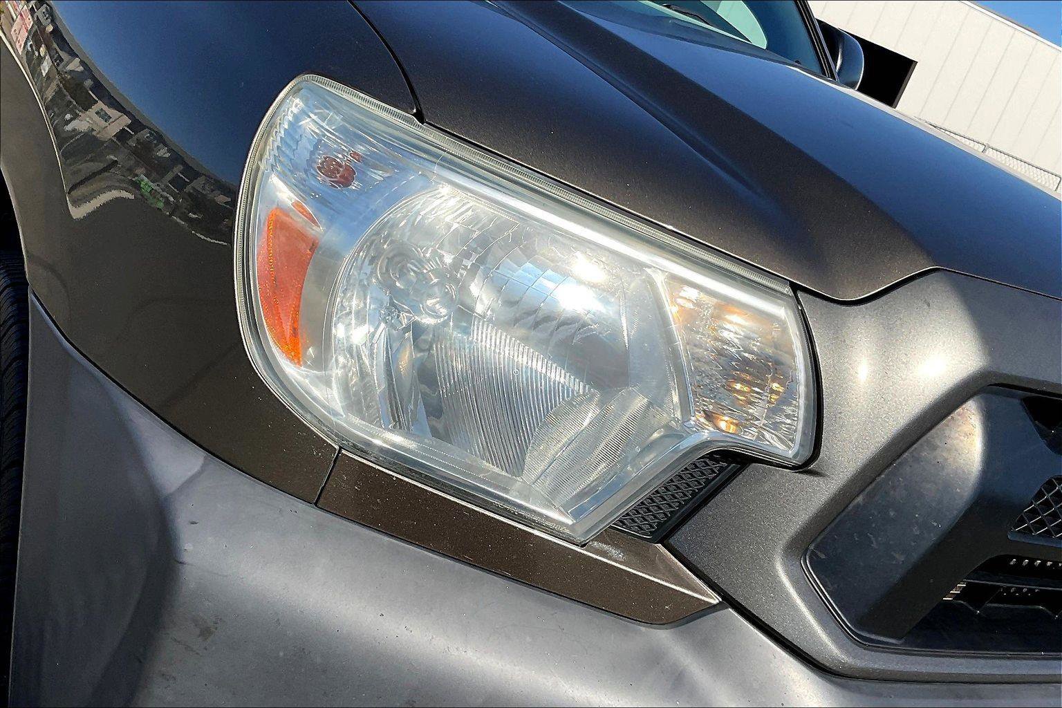 Used 2012 Toyota Tacoma 2WD Regular Cab image 26