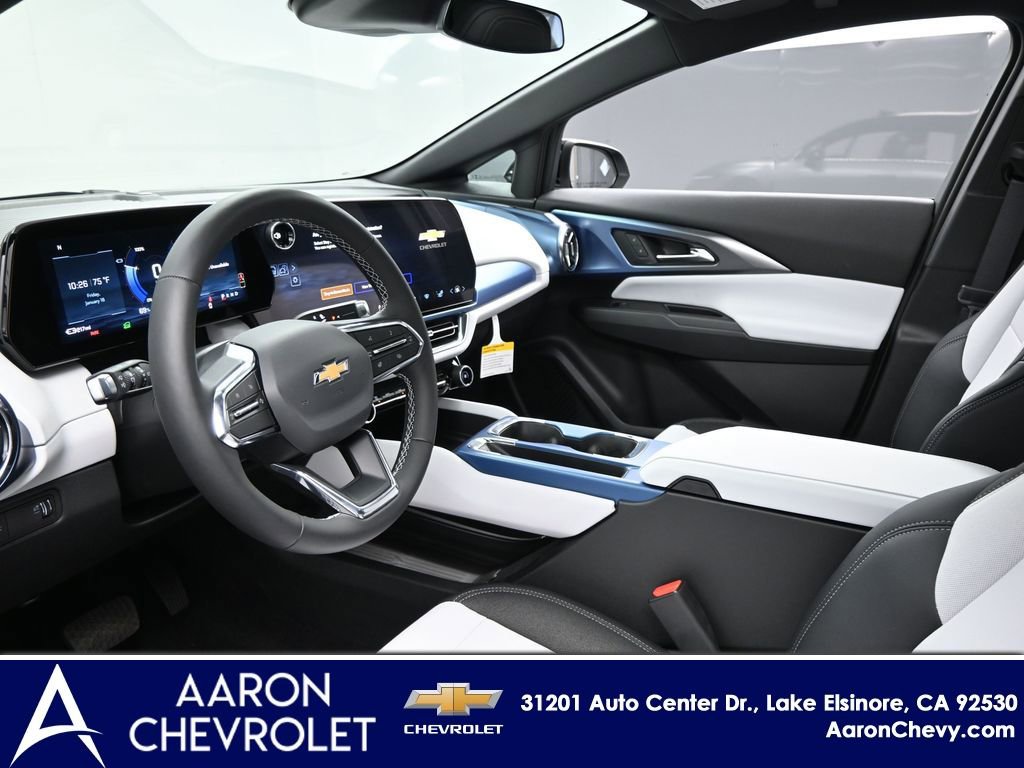 New 2026 Chevrolet Equinox EV LT w/ LPO, Blackout Package image 7
