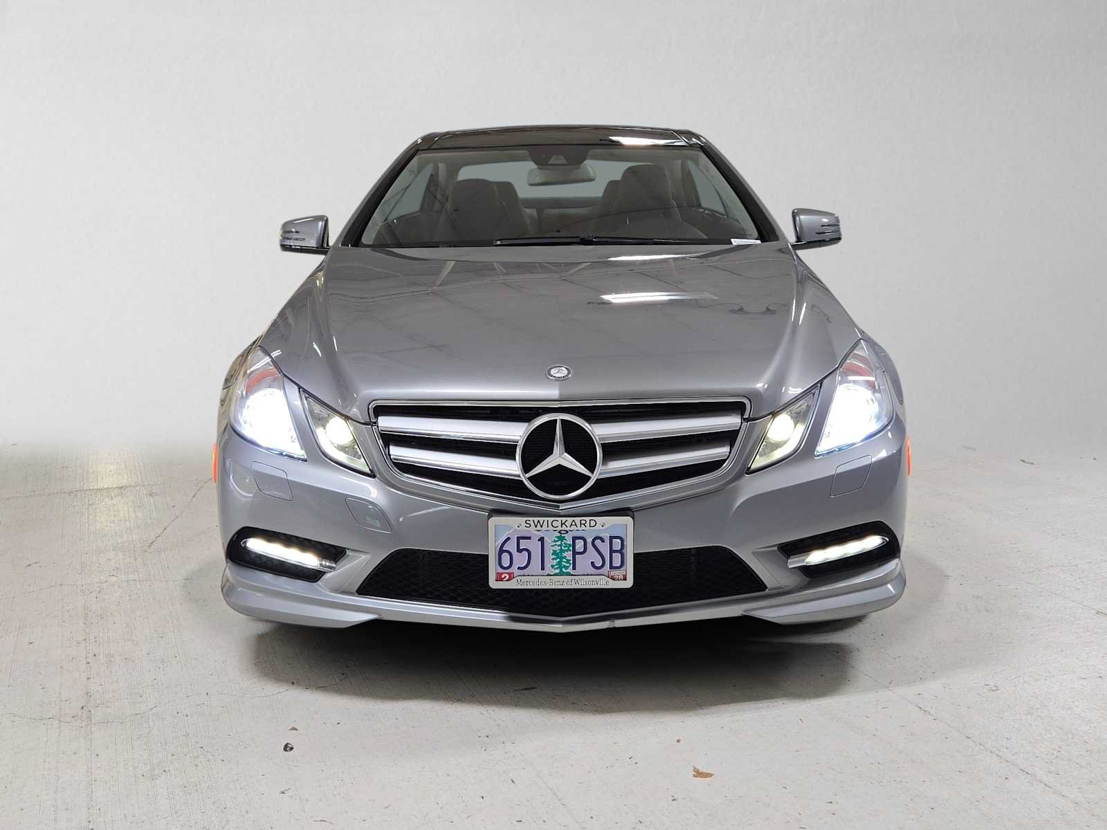 Used 2012 Mercedes-Benz E 550 Coupe image 8