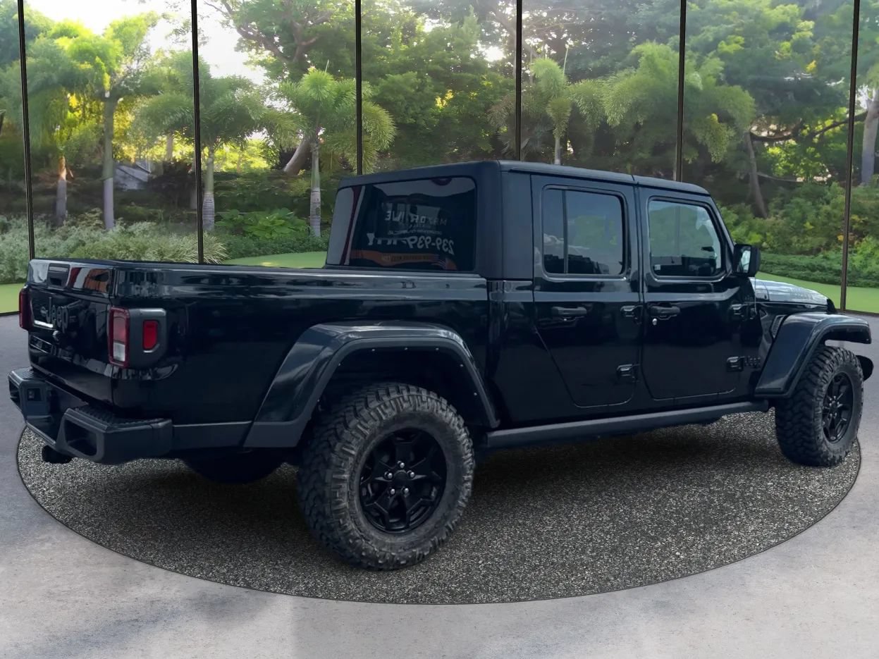 Used 2022 Jeep Gladiator Sport AWD/4WD image 5