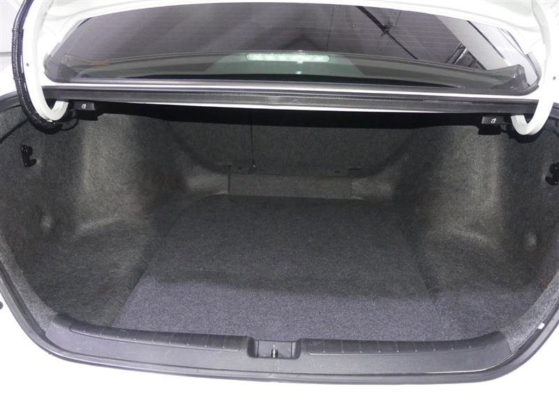 Used 2019 Honda Accord EX image 9