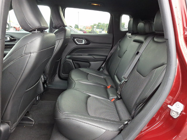 Used 2022 Jeep Compass Latitude AWD/4WD image 14