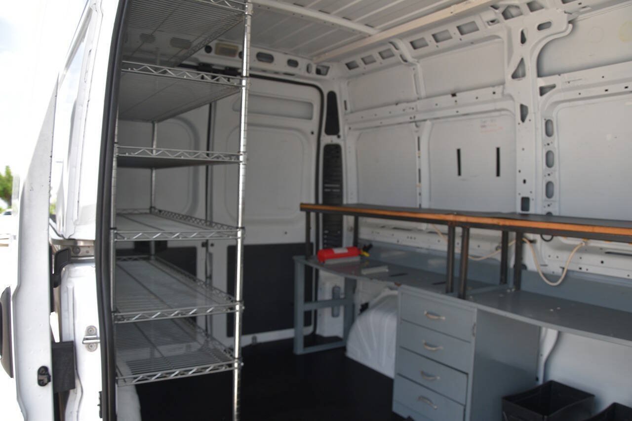 Used 2017 RAM ProMaster 1500 w/ Interior Convenience Group FWD image 13