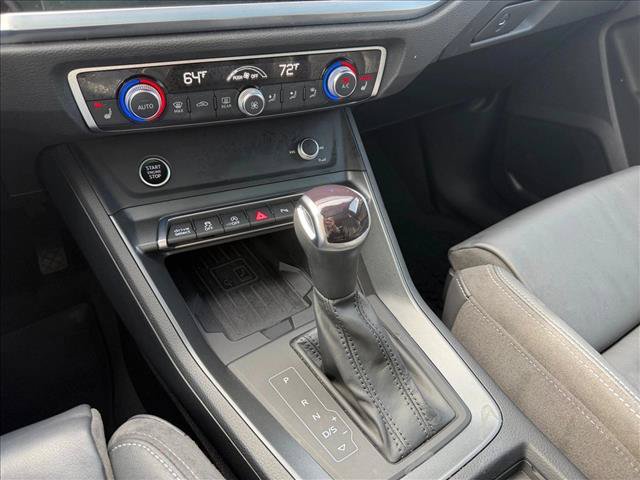 Used 2023 Audi Q3 2.0T Premium Plus w/ Premium Plus Package AWD/4WD image 12