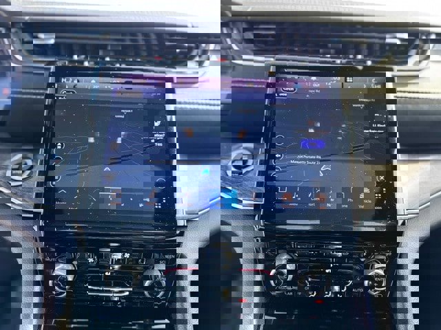 Used 2021 Jeep Grand Cherokee L Overland w/ Luxury Tech Group IV image 15