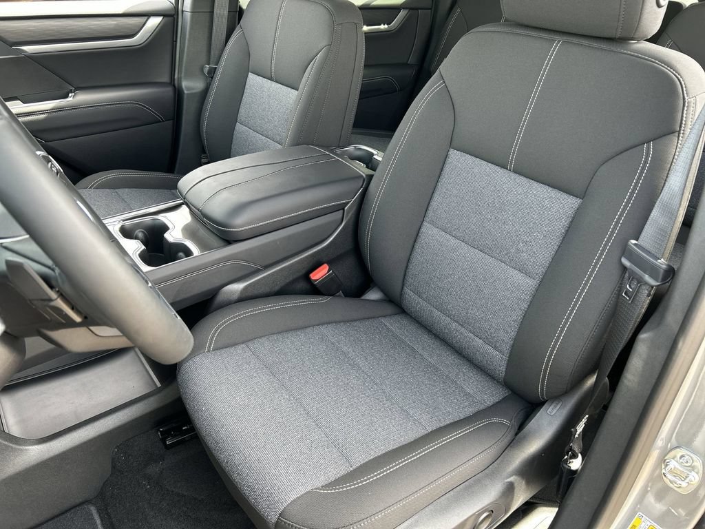 New 2026 GMC Acadia Elevation FWD image 19