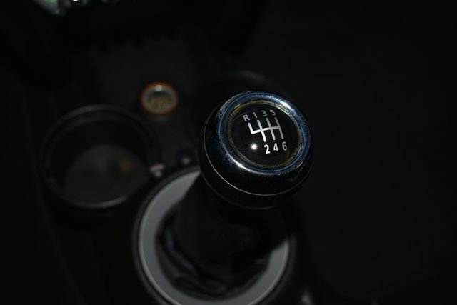 Used 2010 MINI Cooper Clubman Hardtop w/ Premium Pkg image 23