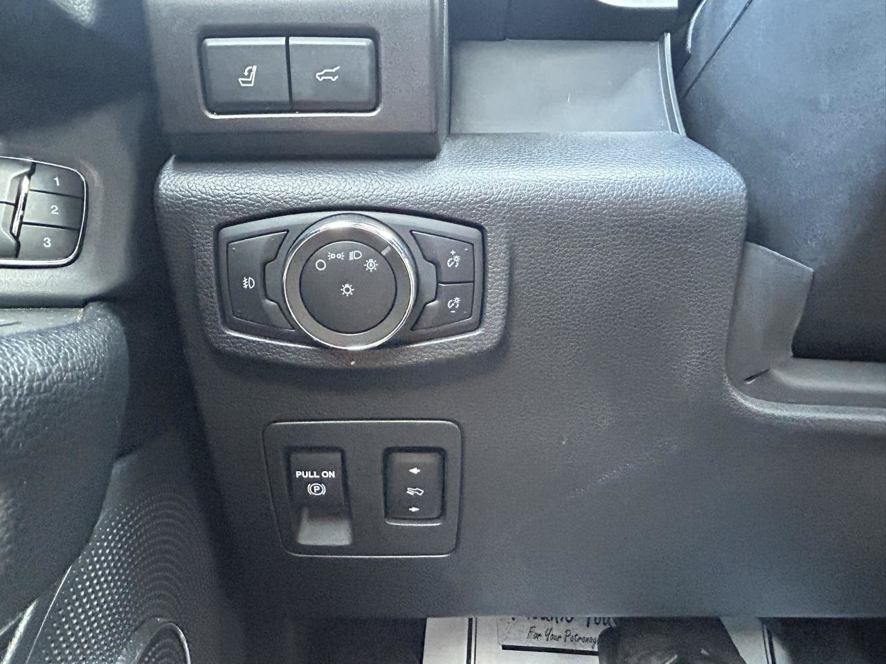 Used 2021 Ford Expedition Limited AWD/4WD image 30