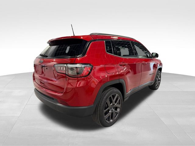 Used 2026 Jeep Compass Latitude AWD/4WD image 7