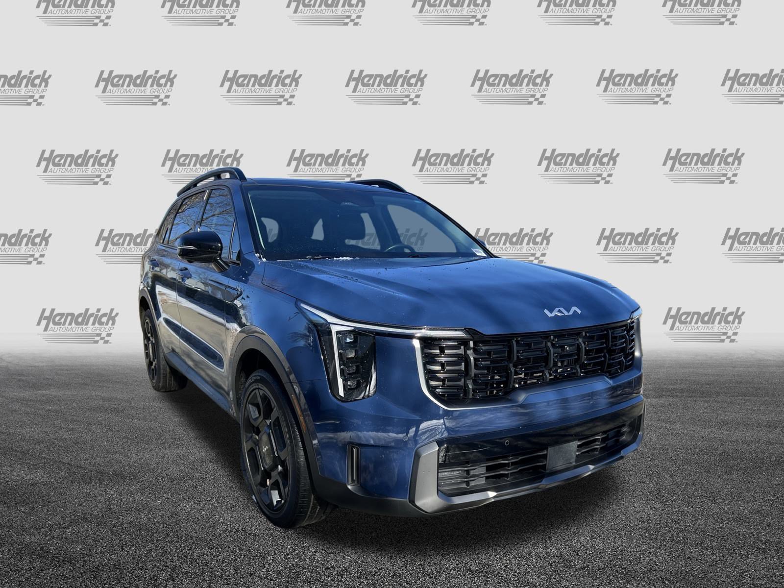 Used 2024 Kia Sorento SX image 2